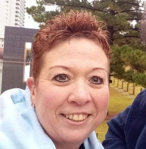 Meet your Posher, Lisa